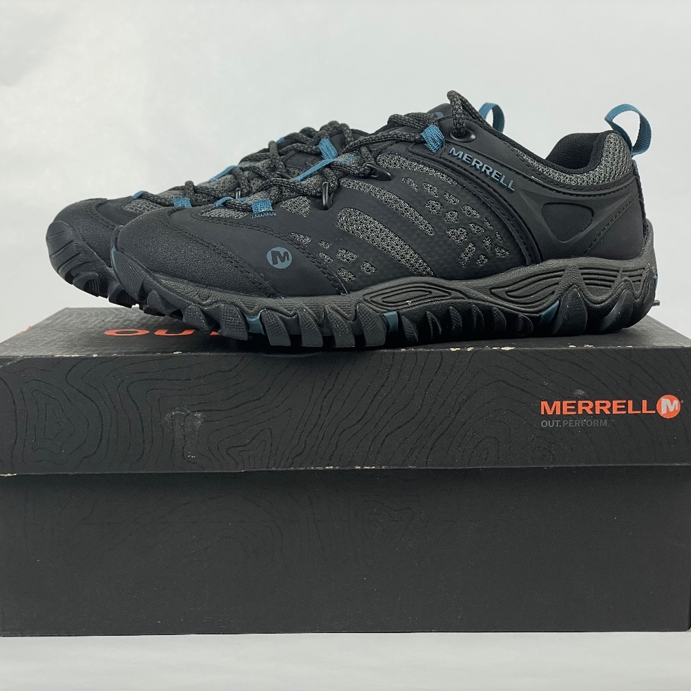 Merrill Womens Hiking Shoes